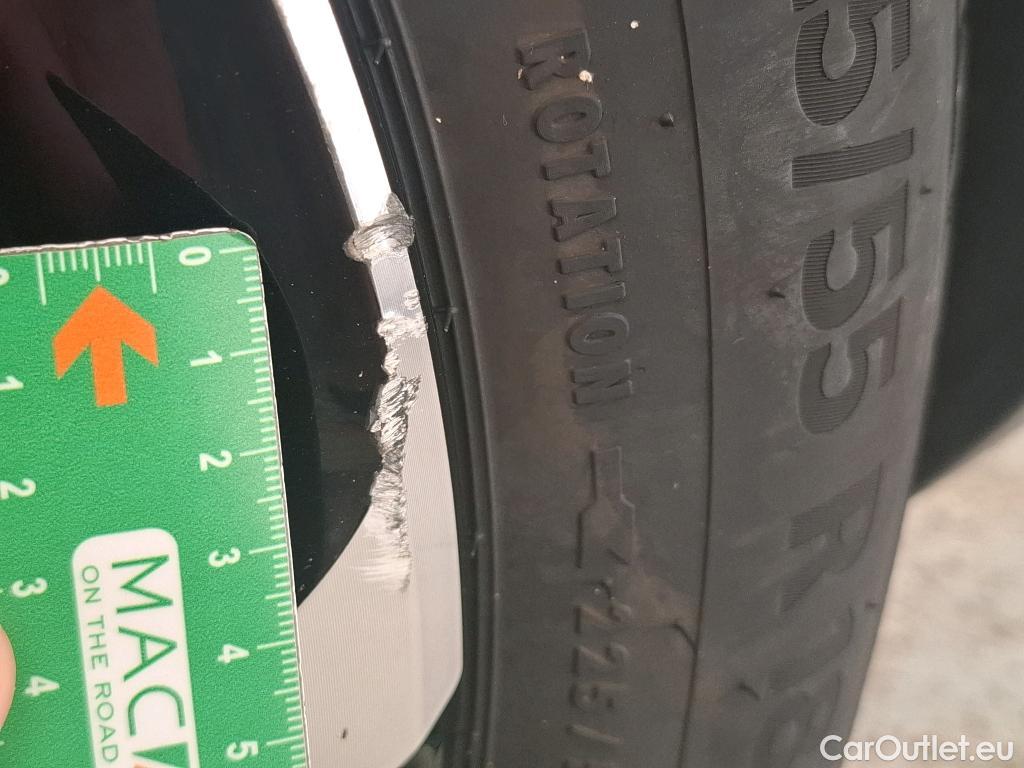  Citroen  C5 Aircross  Shine 1.2 PureTech 130CV BVA8 6E #3