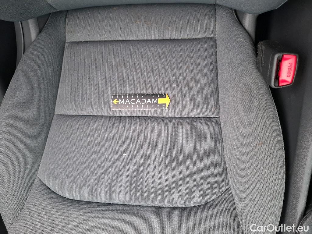  Hyundai   Ioniq Ioniq Business Hybrid 1.6 GDI 140CV BVA6 E6dT #28