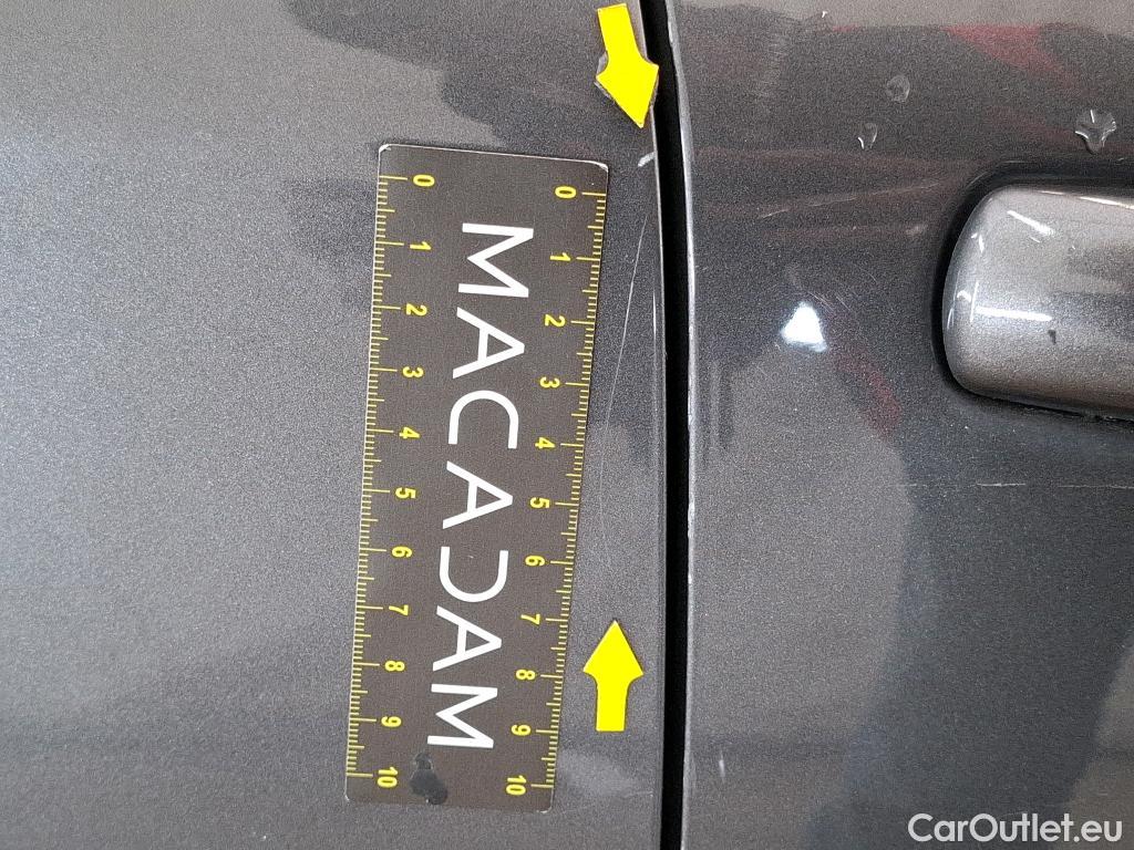  Peugeot  208  Active Business 1.2 80CV BVM5 E6dT #35