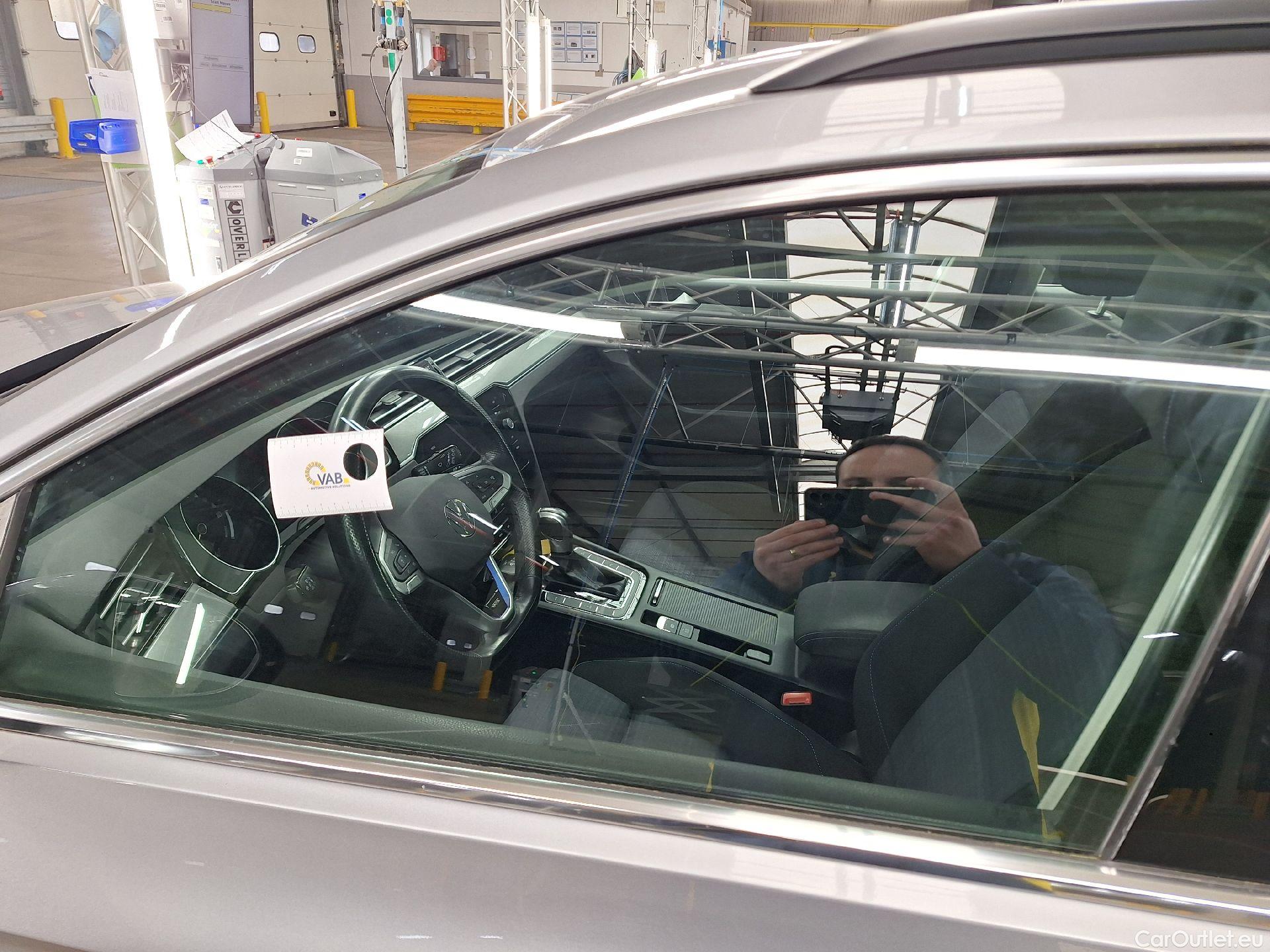  Volkswagen  Passat VW,  Variant FL'19, Volkswagen  Variant 1.4 TSI DSG6 GTE Busines #9