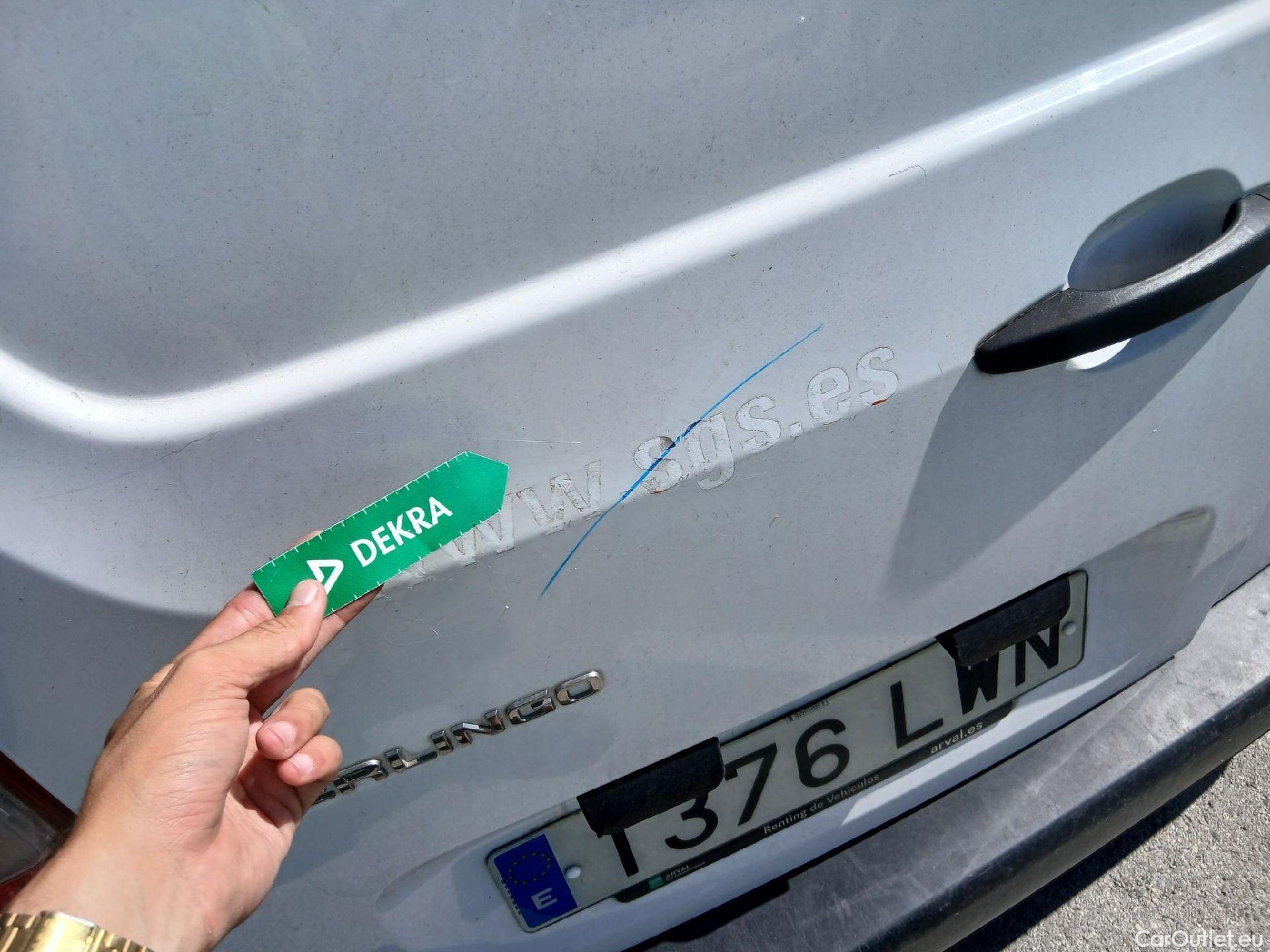  Citroen  Berlingo CITROEN  / 2018 / 3P / furgón derivado de turismo Talla M BlueHDi 100 CONTROL #18