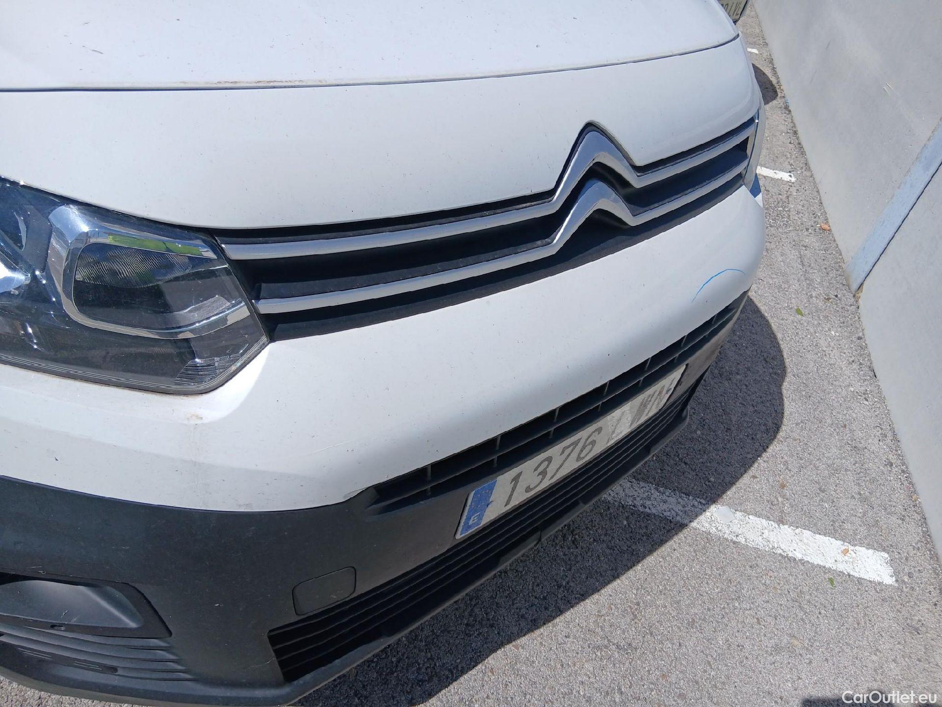  Citroen  Berlingo CITROEN  / 2018 / 3P / furgón derivado de turismo Talla M BlueHDi 100 CONTROL #4