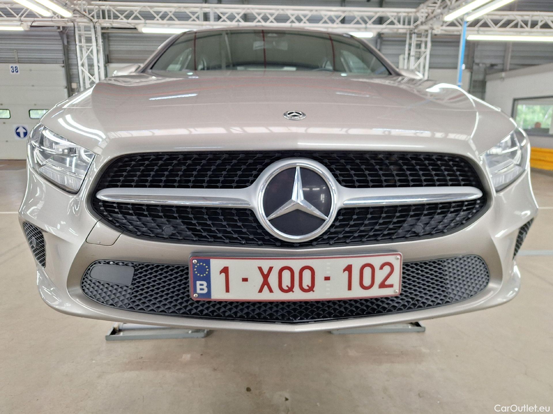  Mercedes  A-Klasse Mercedes, A-Class Berline '18, Mercedes-Benz  Limousine A 180 d DCT Busin #9