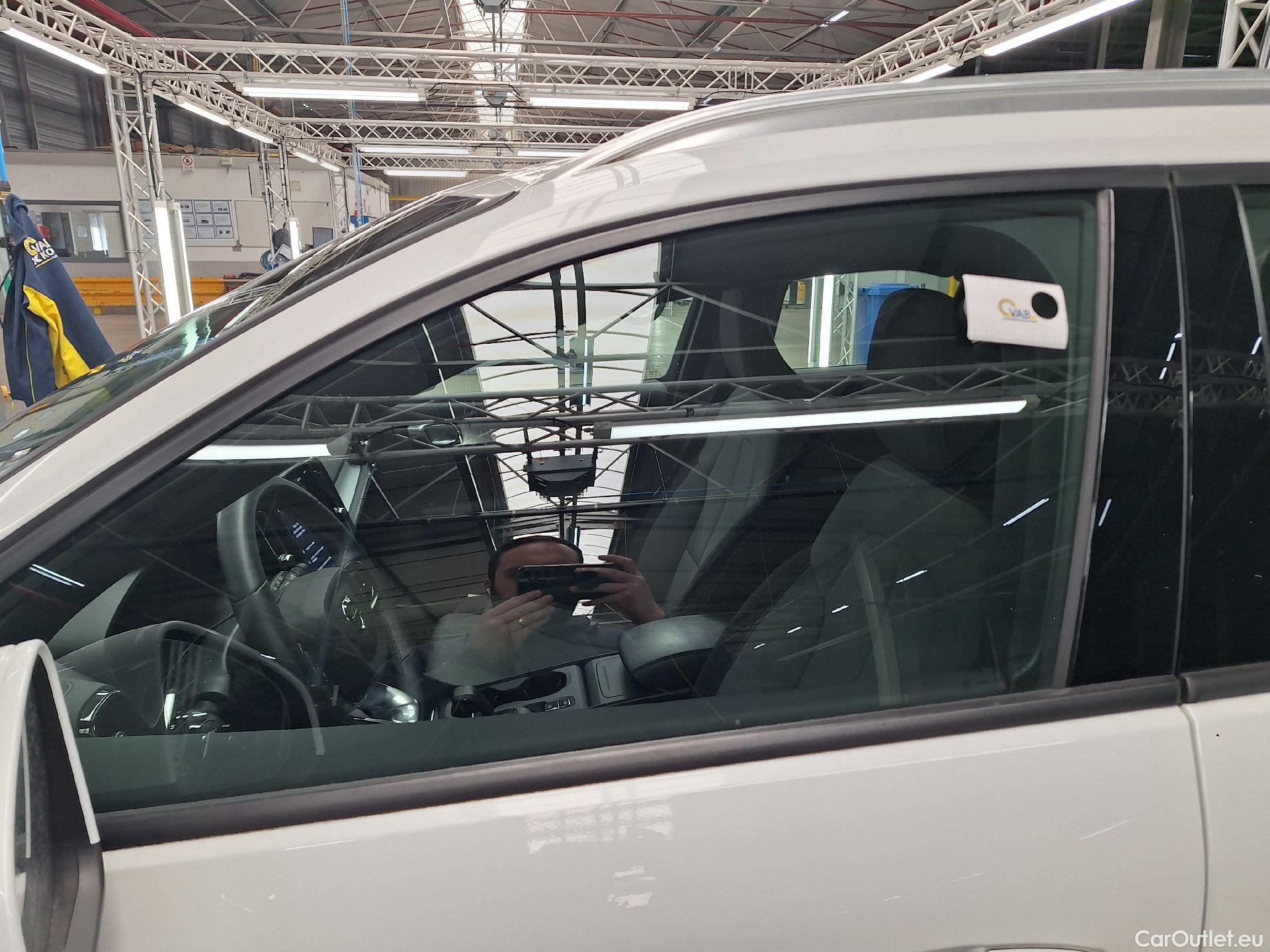  Volvo  XC 40 Volvo, XC40 FL'21, Volvo XC40 B3 Core DCT 5d #6