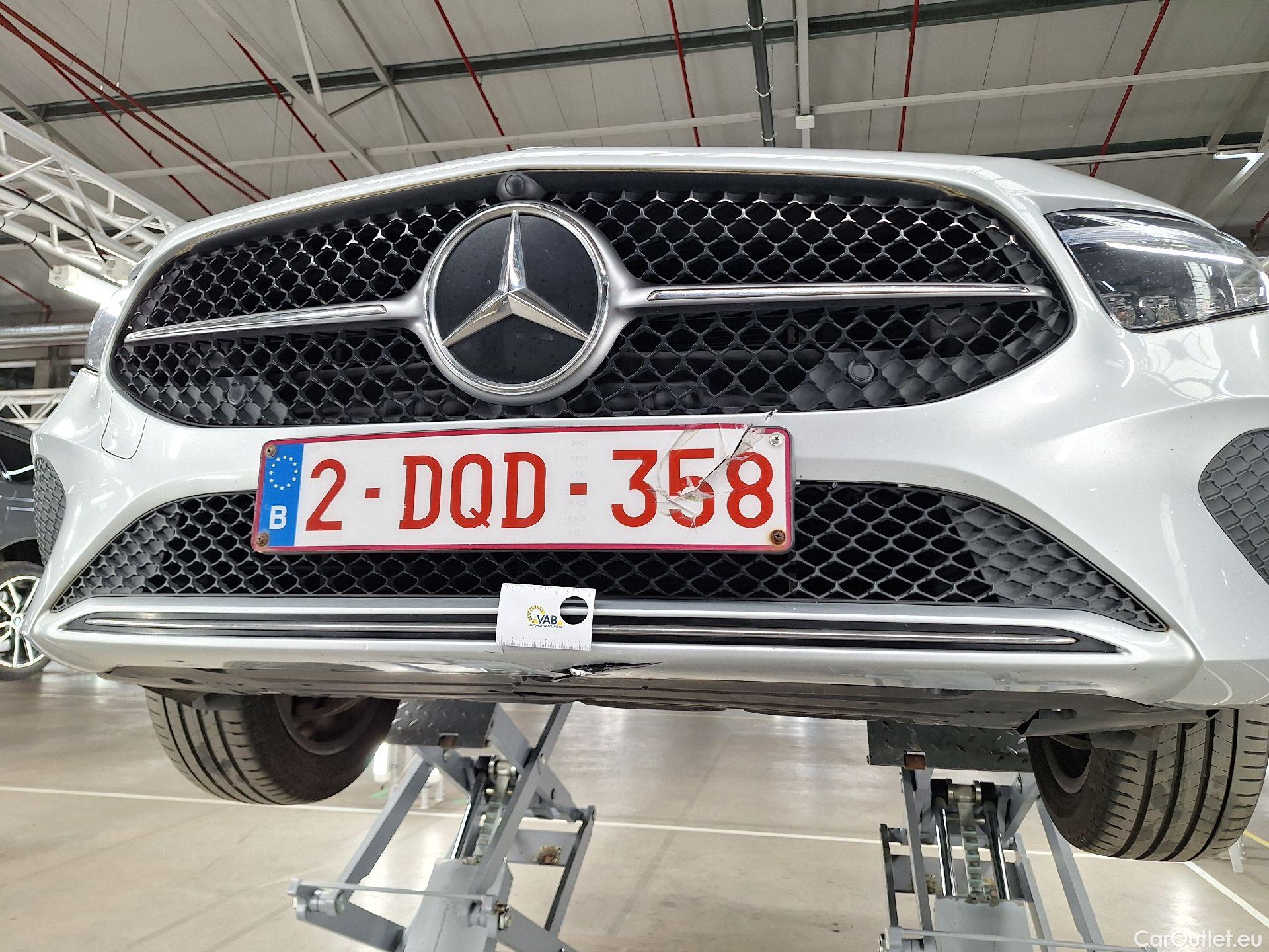 Mercedes  A-Klasse Mercedes, A-Class B.FL'22 PHEV, Mercedes-Benz  Limousine A 250 e Business  #26