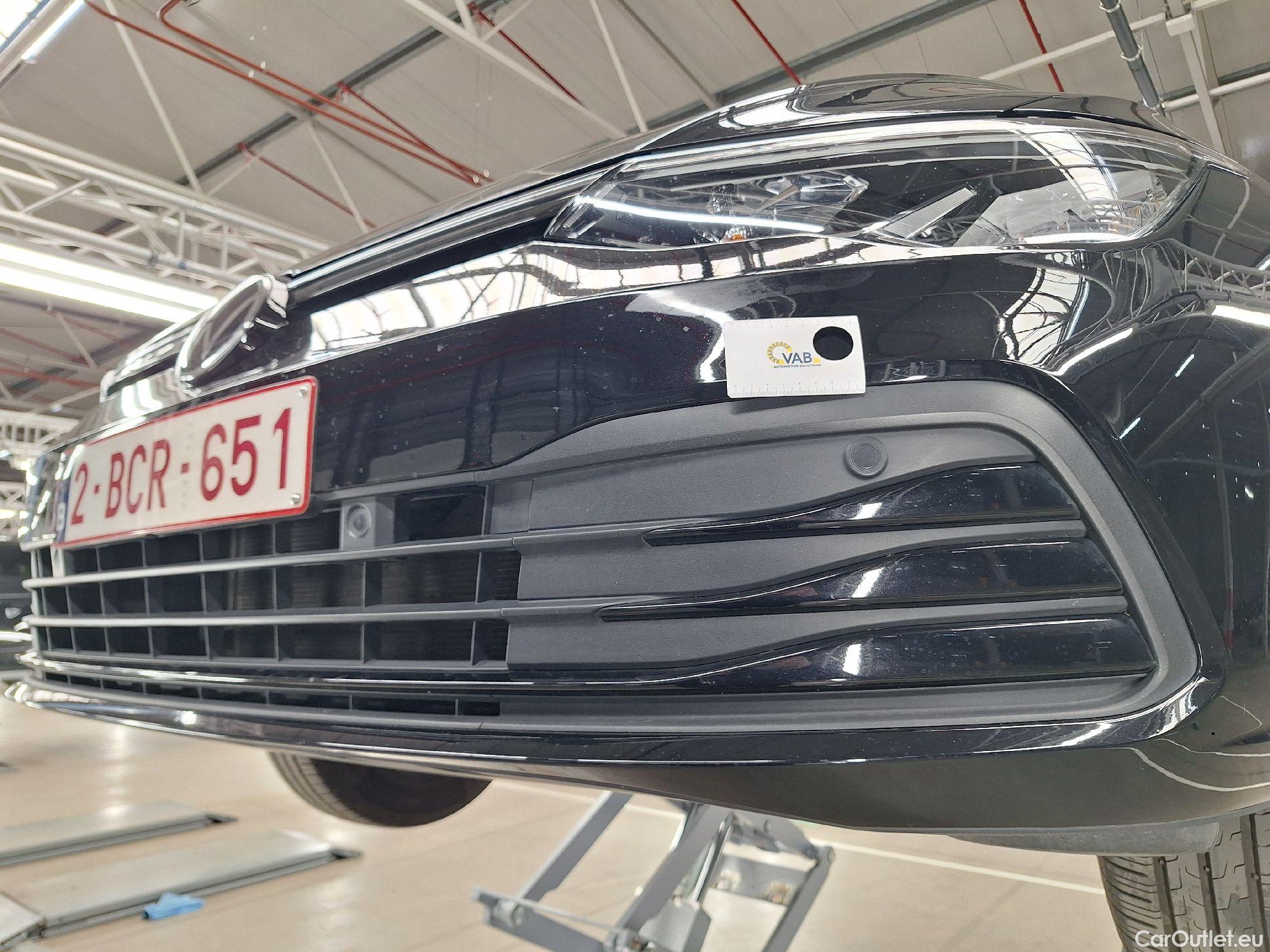  Volkswagen  Golf  VW, VIII '20, Volkswagen VIII 1.0 TSI 66kW 5d #30
