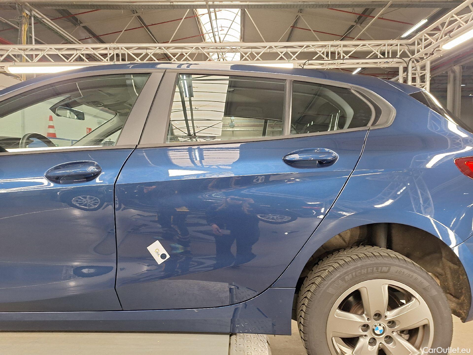  Bmw  Serie 1 BMW, 1-serie '19, BMW 1 Reeks Hatch 116d (85 kW) 5d #44