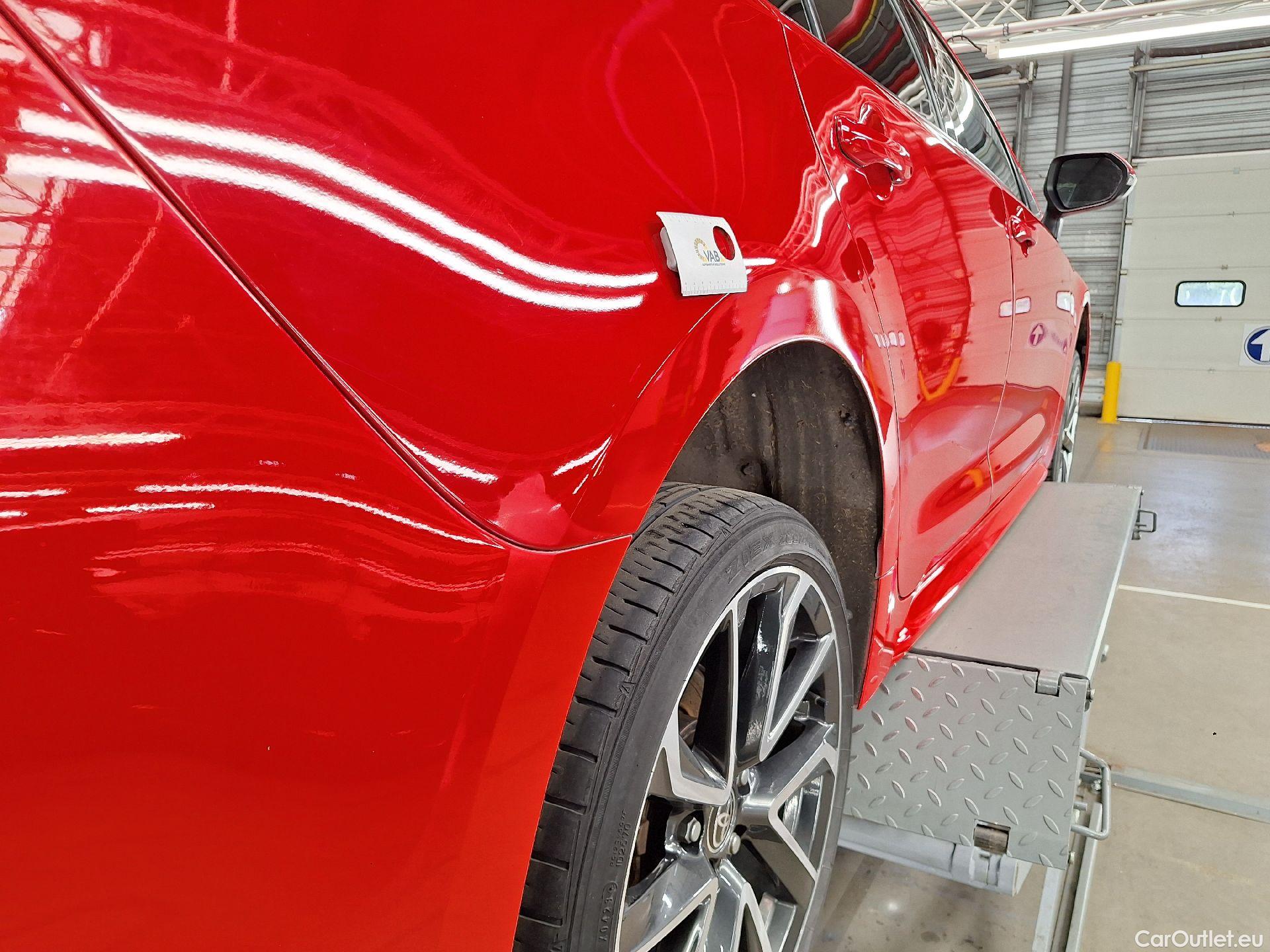  Toyota  Corolla Toyota,  TS '19, Toyota  Touring Sports 1.8 Hybrid Premium e #25