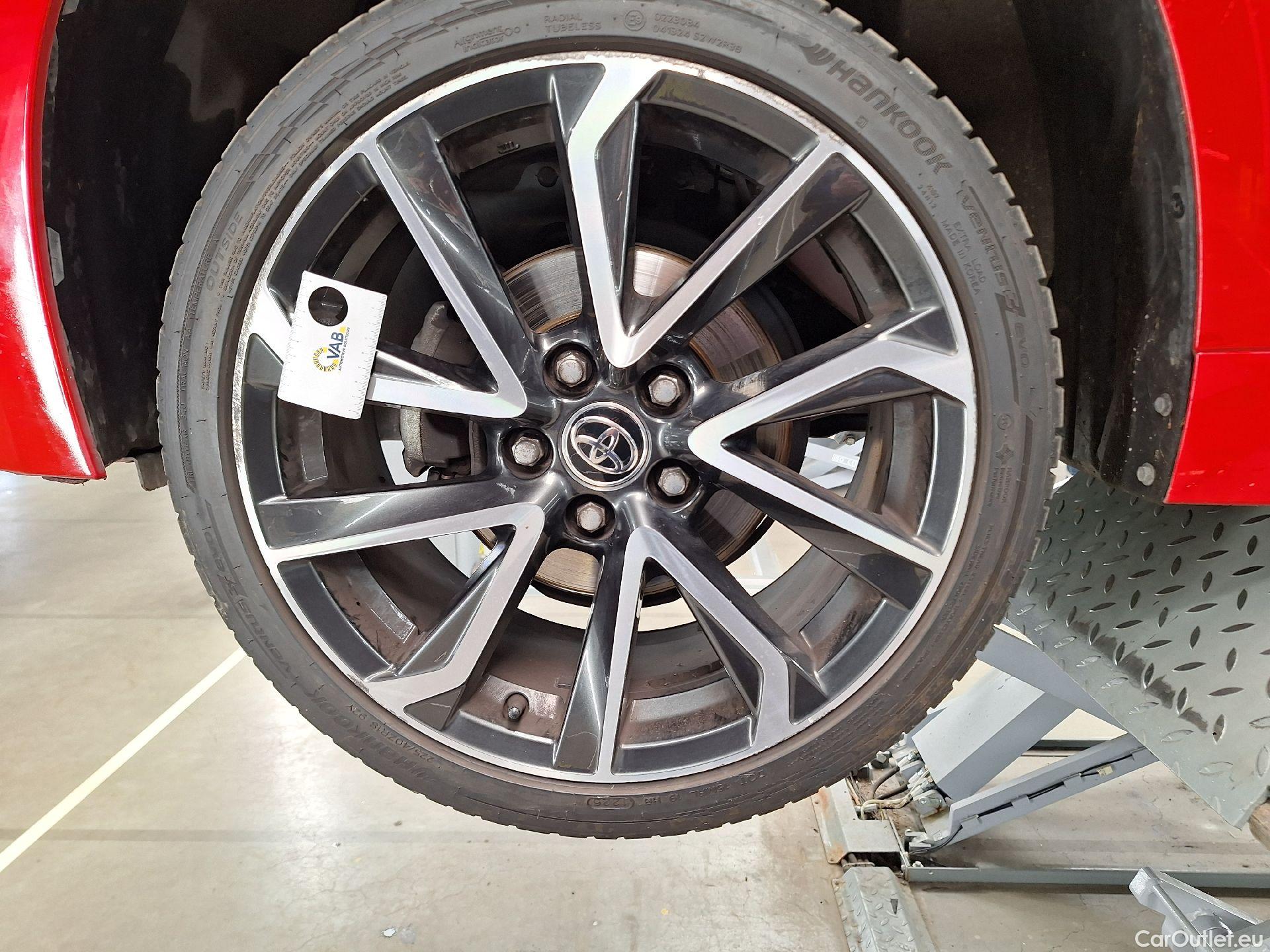  Toyota  Corolla Toyota,  TS '19, Toyota  Touring Sports 1.8 Hybrid Premium e #36