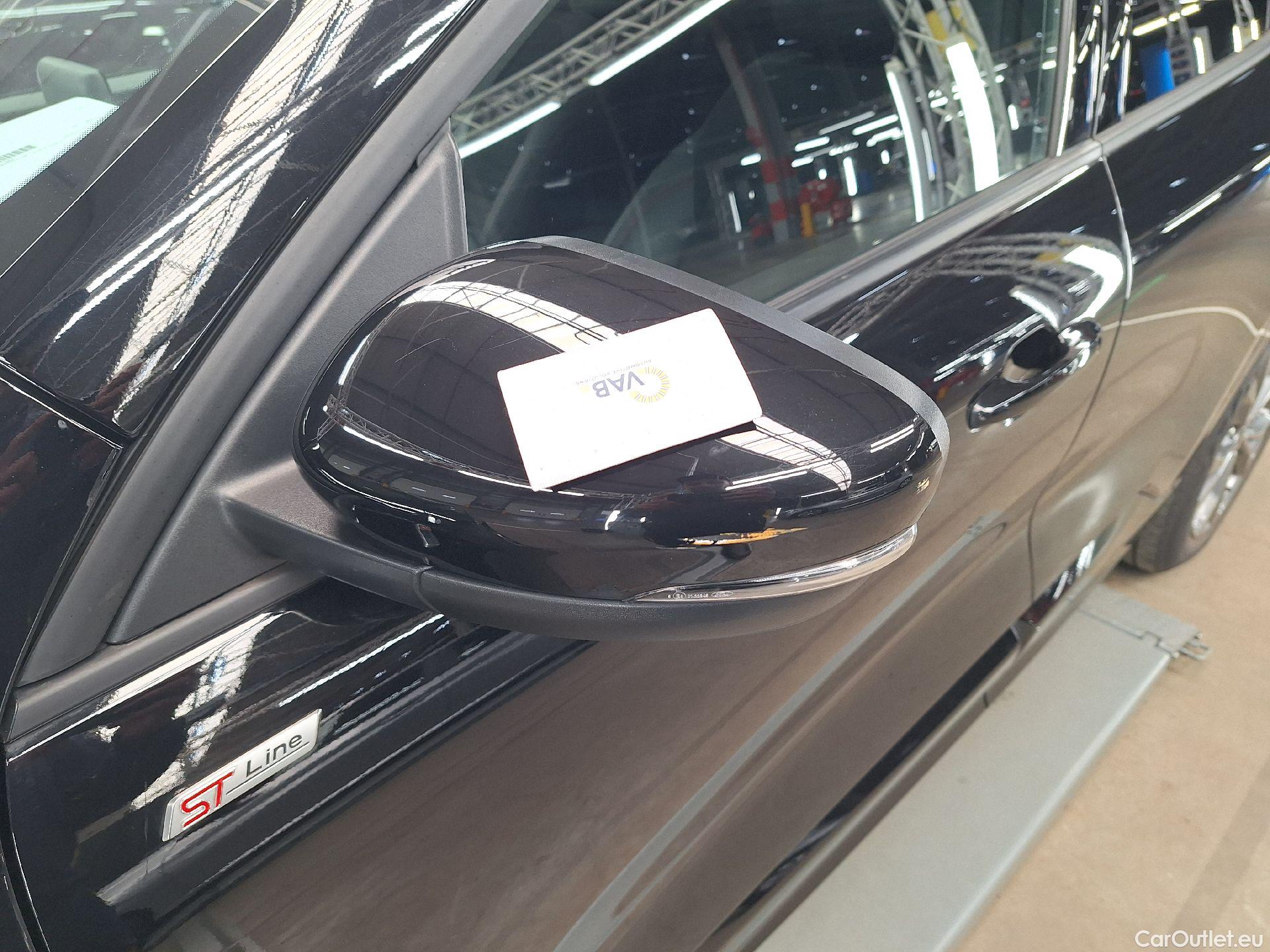  Ford  Kuga Ford,  '19, Ford  2.5i PHEV Aut. 165kW ST-Line X 5d #33