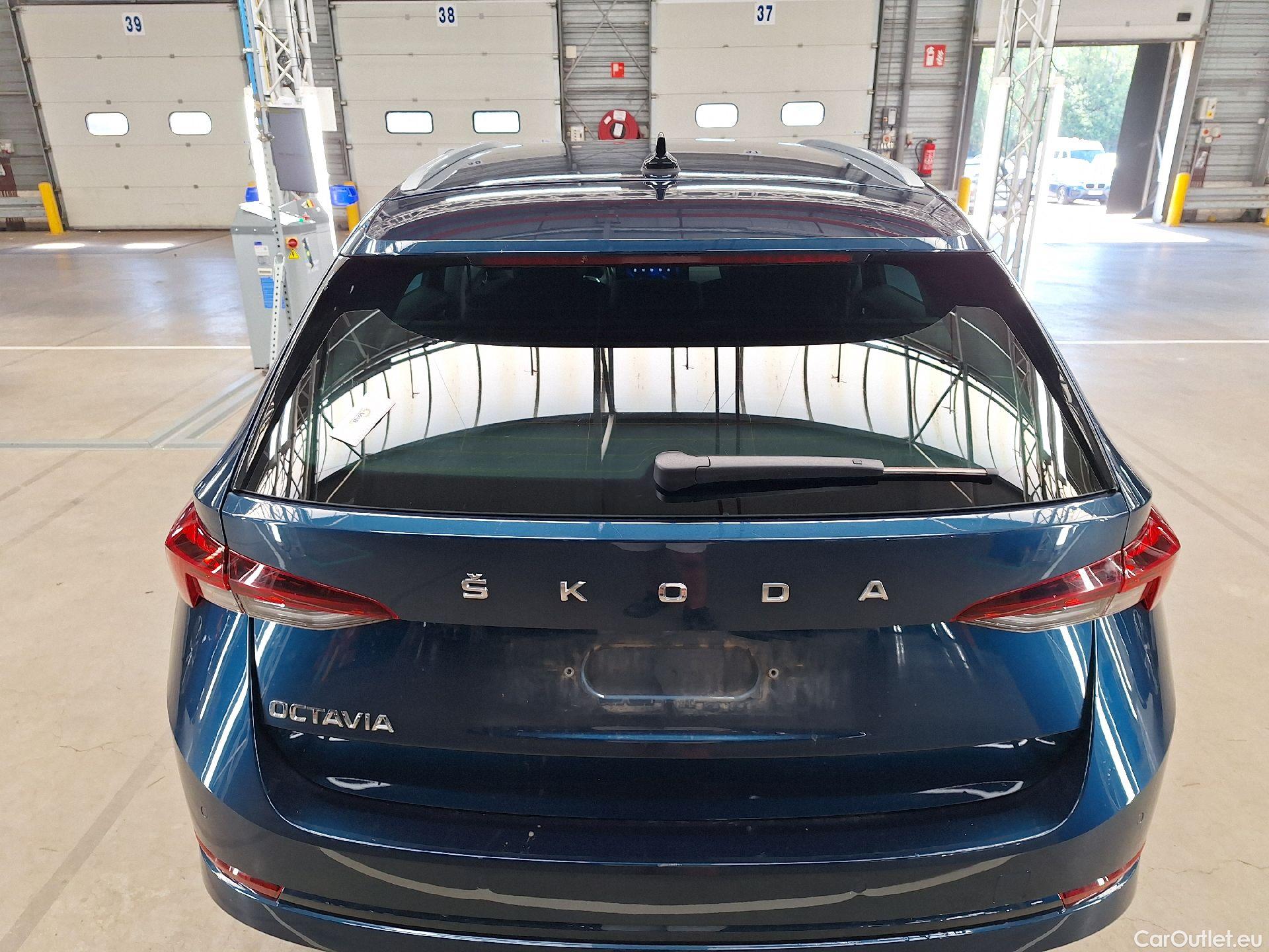  Skoda  Octavia Skoda,  Combi '20, Skoda  Combi 2.0 CRTDI 85kW DSG7 Clever 5d #3