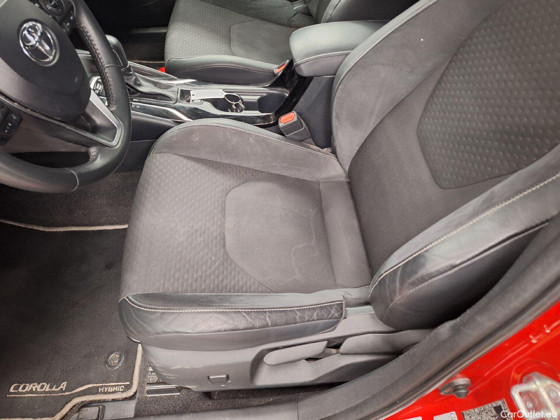 Toyota  Corolla Toyota,  TS '19, Toyota  Touring Sports 1.8 Hybrid Premium e #5