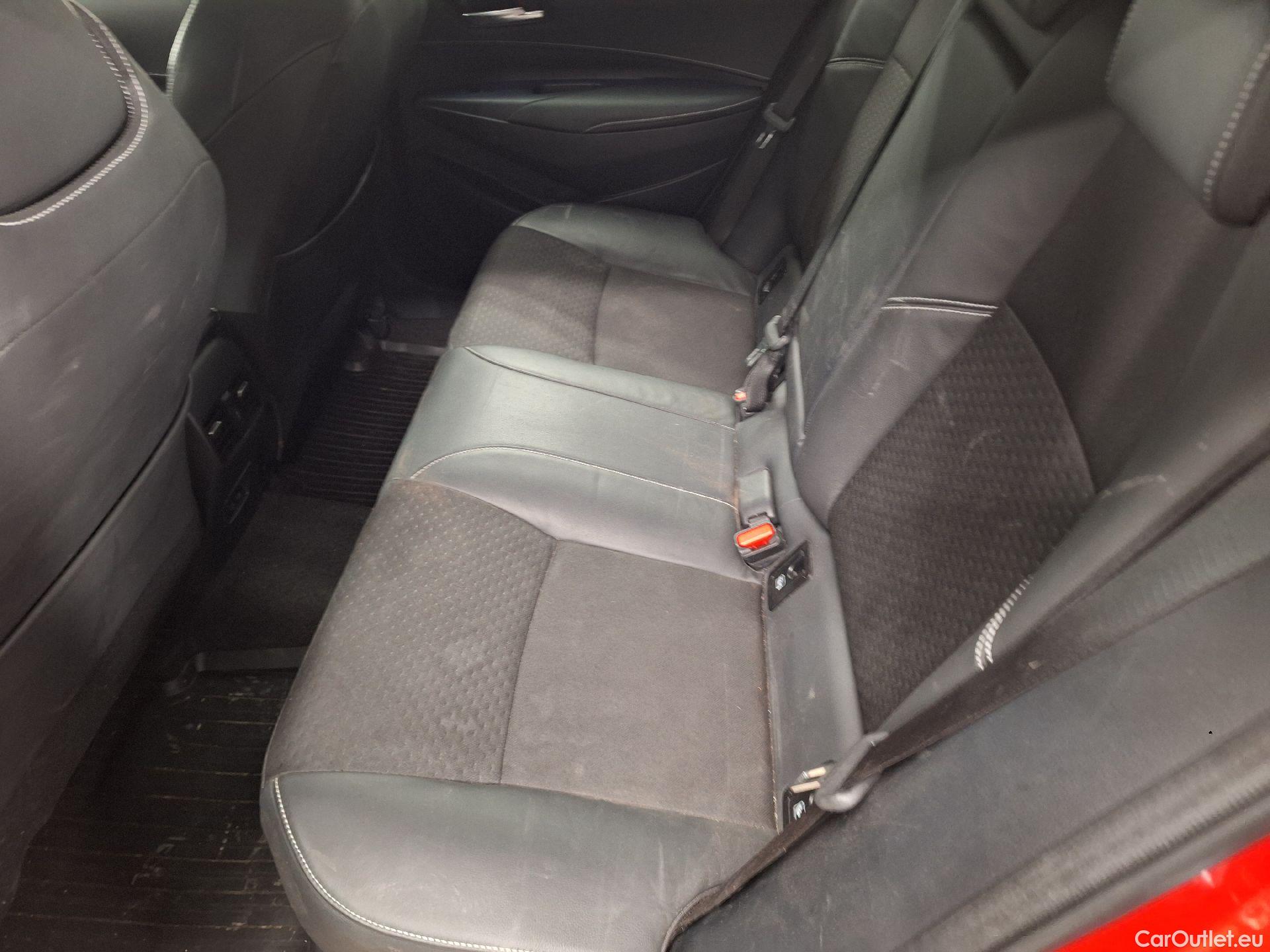  Toyota  Corolla Toyota,  TS '19, Toyota  Touring Sports 1.8 Hybrid Premium e #7