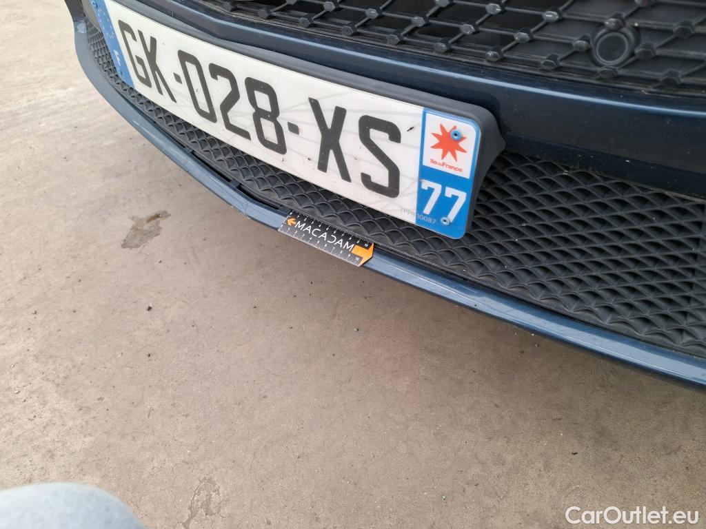  Mercedes  A-Klasse MERCEDES-BENZ Classe A Berline / 2018 / 4P / Berline A 250 e Business Line 8G-DCT #21