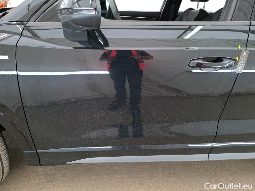  Audi  Q3 AUDI  / 2018 / 5P / SUV 35 TFSI 150 MHEV S TRONIC S LINE #1