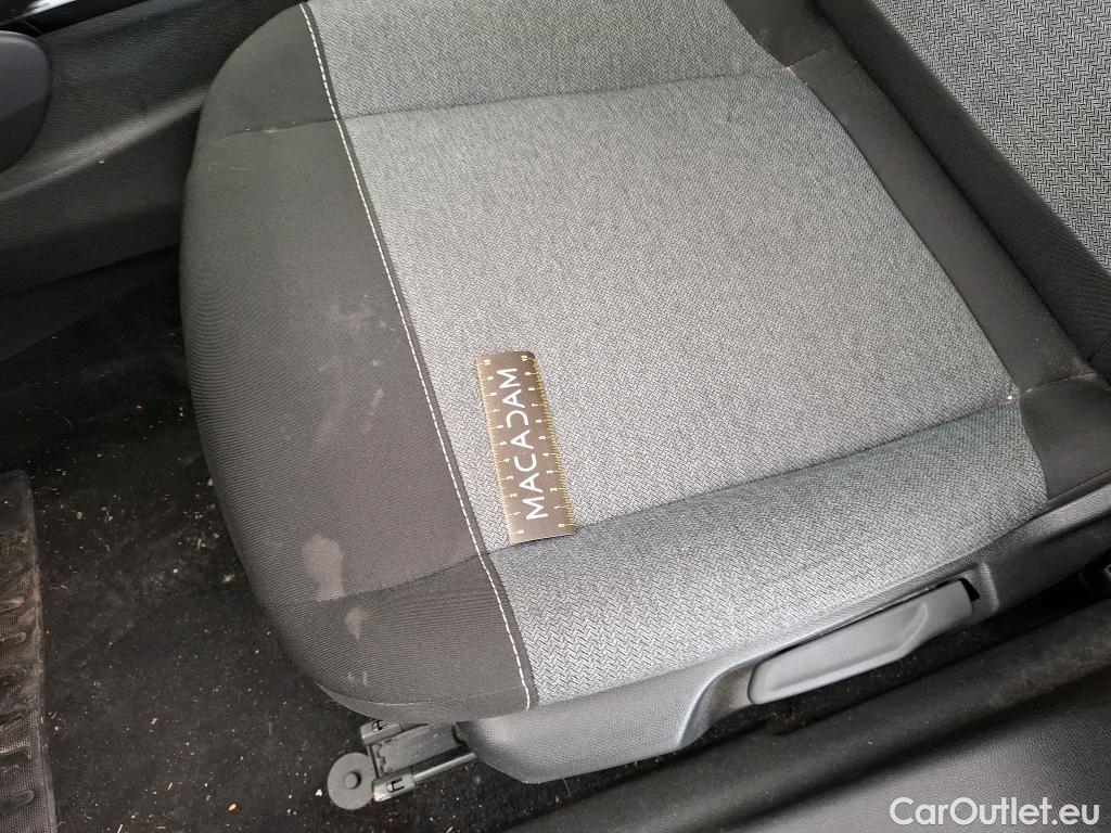  Citroen  C4  Berline Feel Nav Business R 1.5 BlueHDI 130CV BVA8 E6d #3