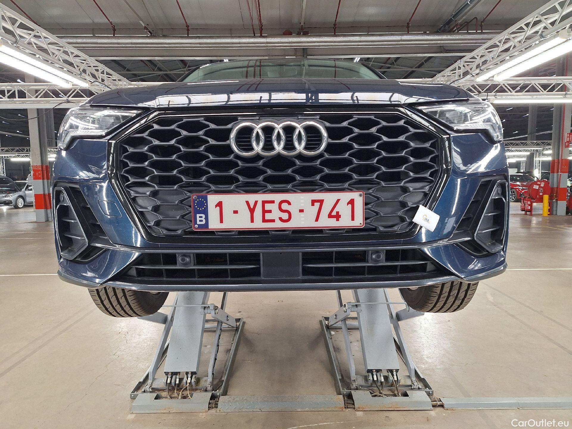  Audi  Q3 Audi,  SB '19, Audi  Sportback 35 TDI S tronic 5d #20