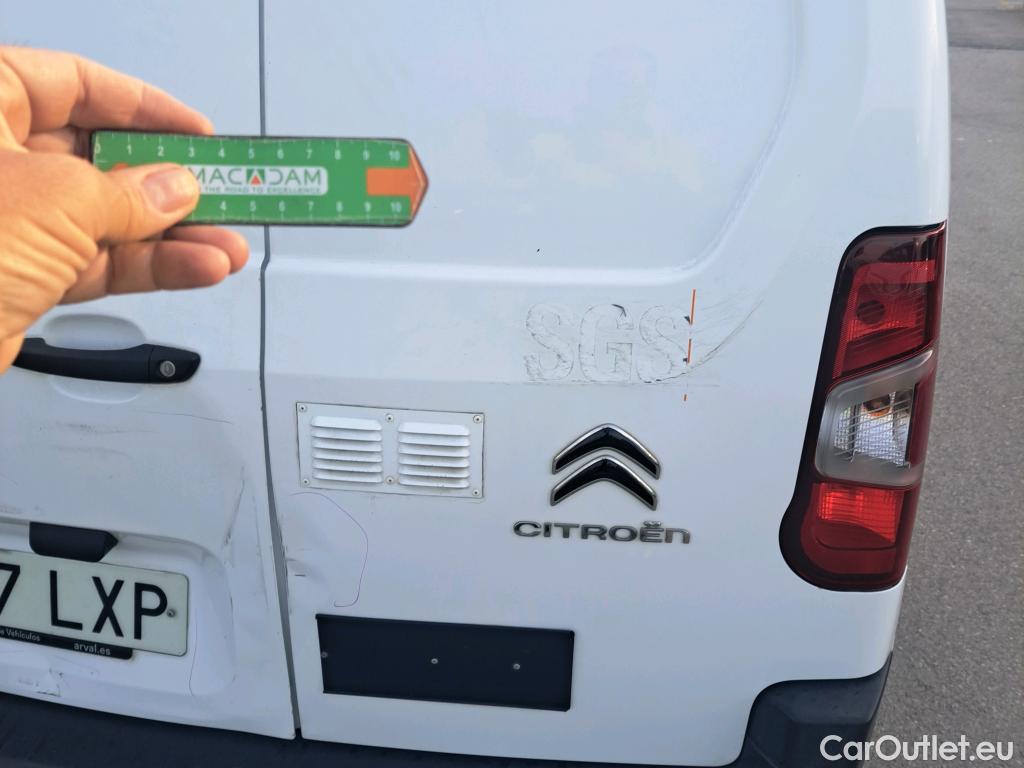  Citroen  Berlingo CITROEN  / 2018 / 3P / furgón derivado de turismo Talla M BlueHDi 100 CONTROL #10