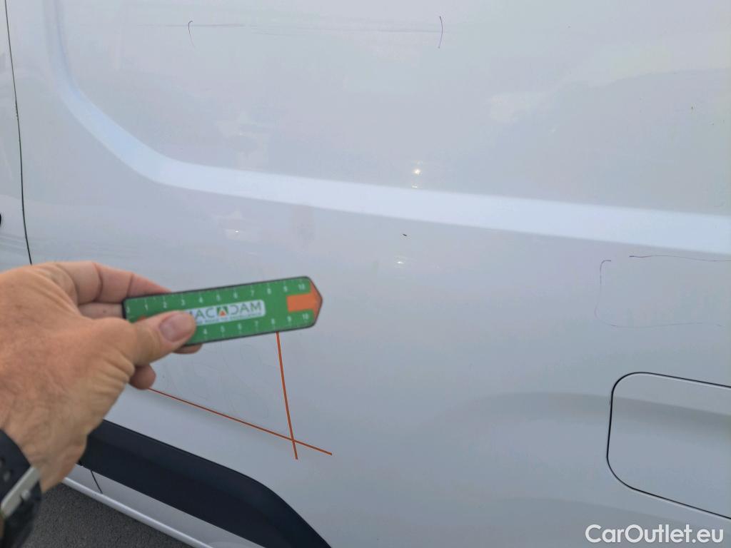  Citroen  Berlingo CITROEN  / 2018 / 3P / furgón derivado de turismo Talla M BlueHDi 100 CONTROL #3