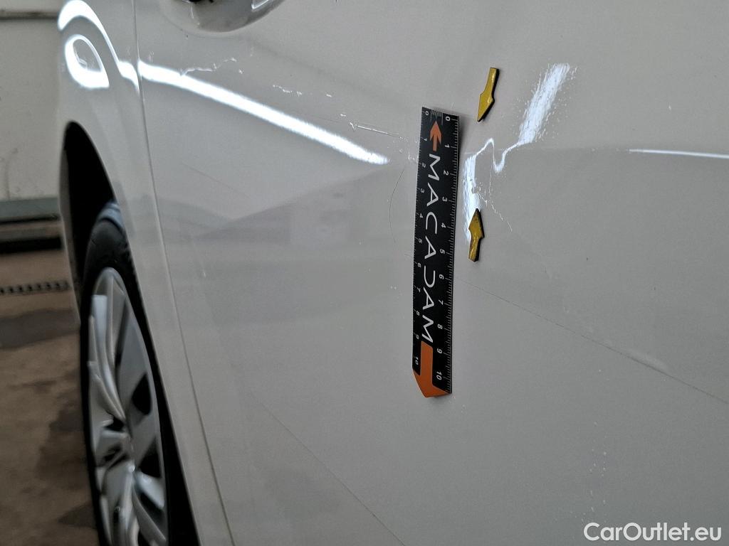  Peugeot  208  Premium 1.2 PureTech 75CV BVM5 E6d #12