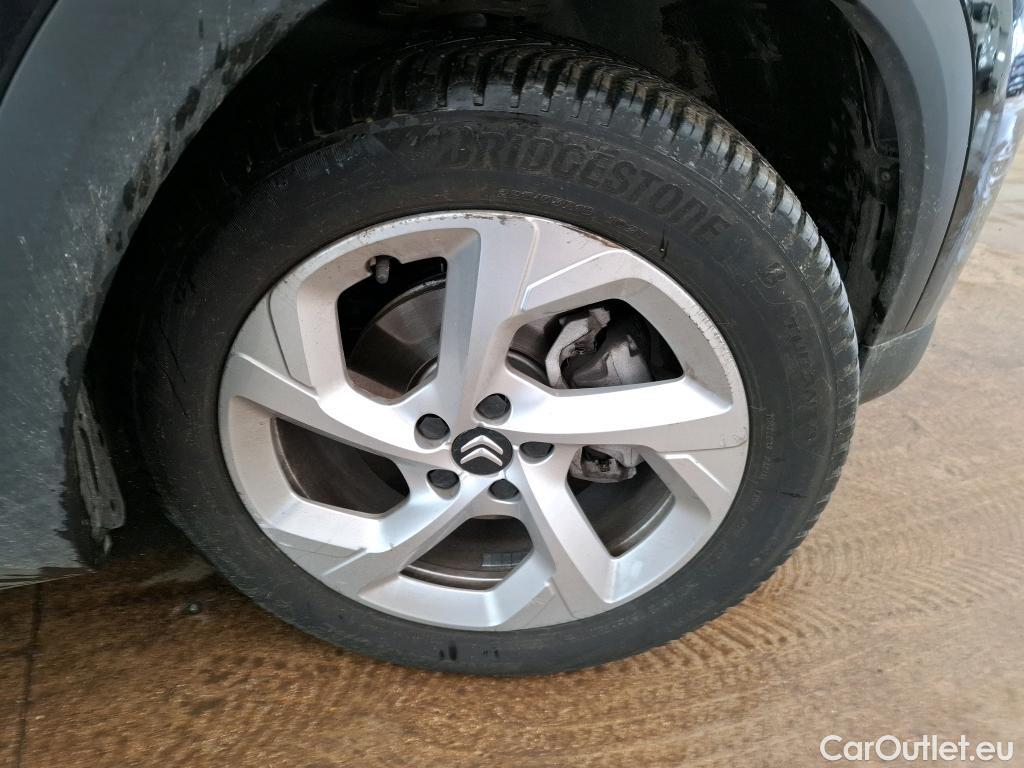  Citroen  C5 Aircross CITROEN  / 2022 / 5P / SUV MHEV 136 e-DCS6 YOU #3