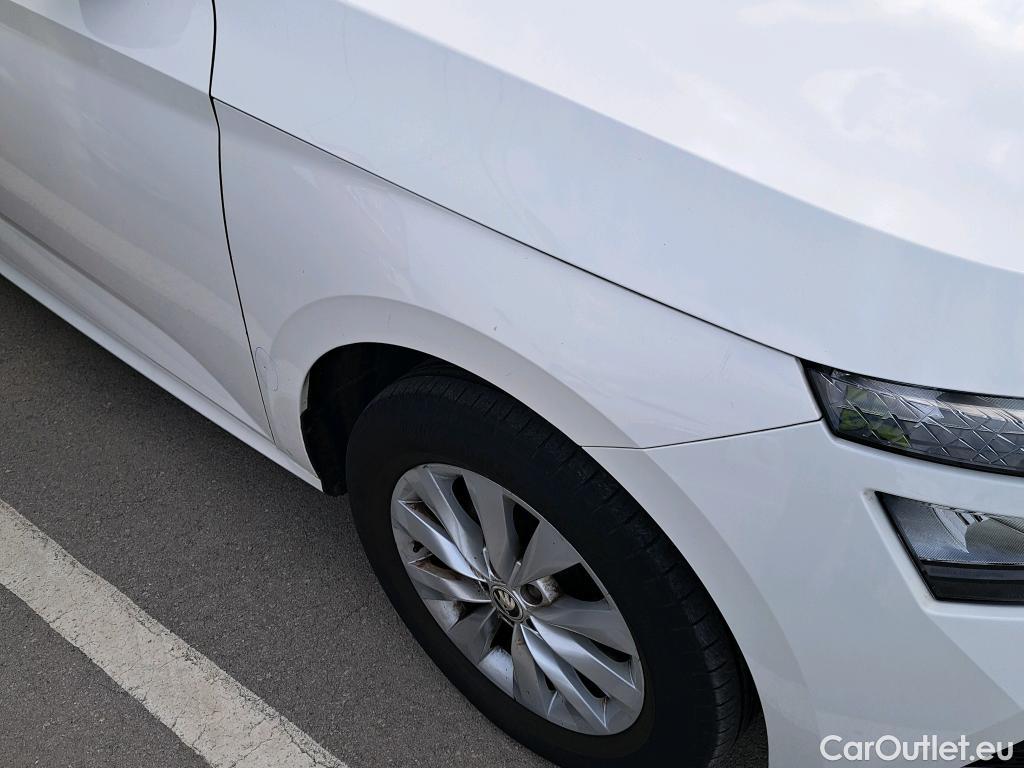  Skoda  KAMIQ SKODA  1.0 TSI 81kW (110CV) DSG Ambition (CX) #3