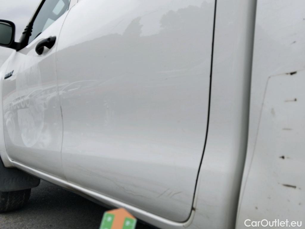  Toyota  Hilux TOYOTA  VU 4p 7G pickup 2.4 D-4D Cabina Doble GX 4x4 #36