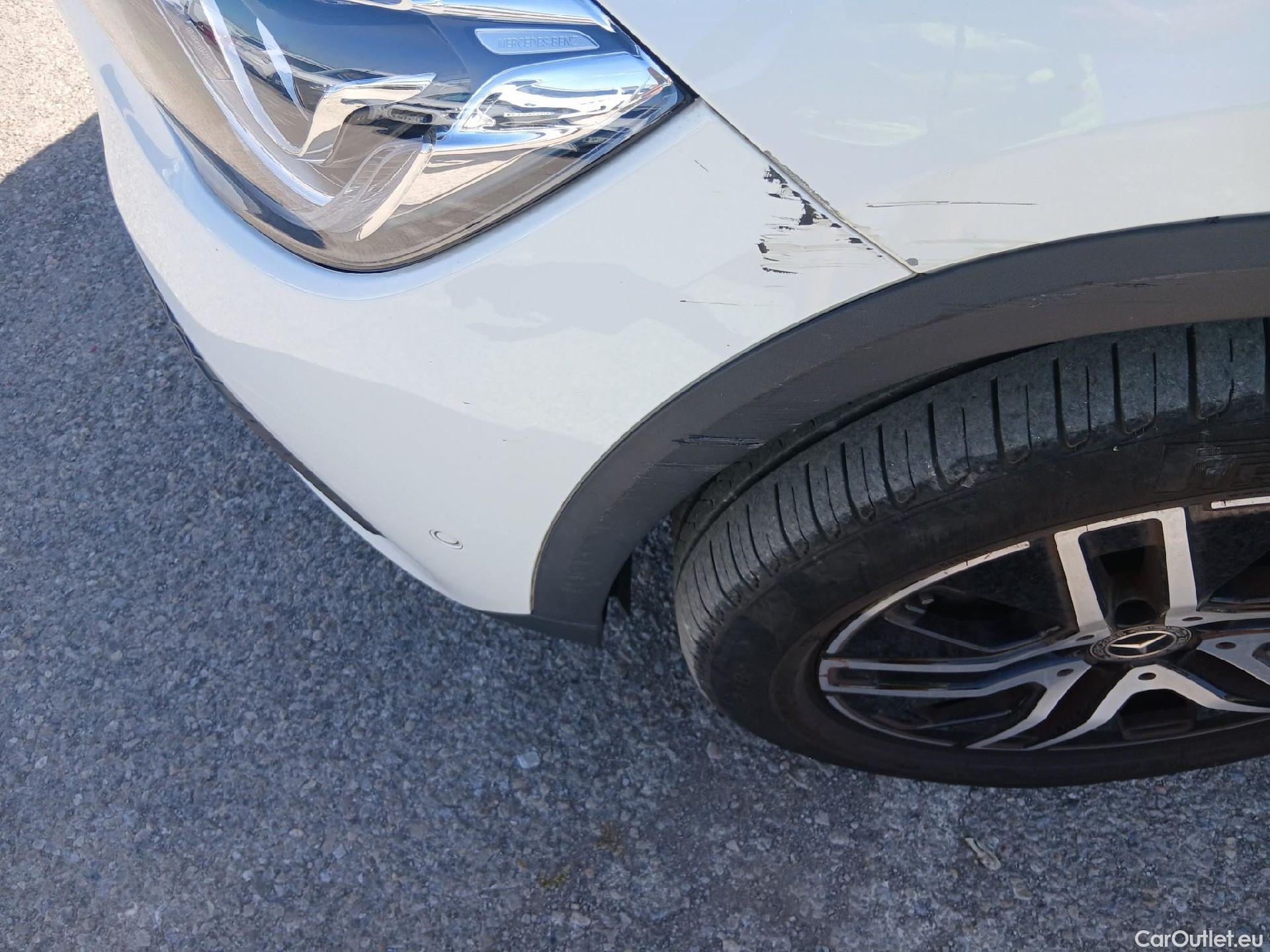  Mercedes  GLA MERCEDES-BENZ  / 2020 / 5P / todoterreno  200 D #8