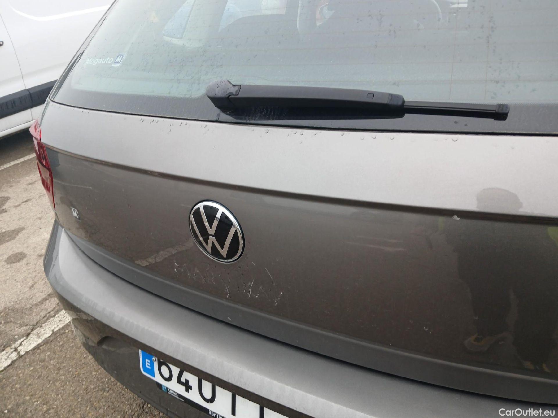  Volkswagen  Polo VOLKSWAGEN  / 2017 / 5P / berlina con portón Advance 1.0 TSI 70kW (95CV) #29