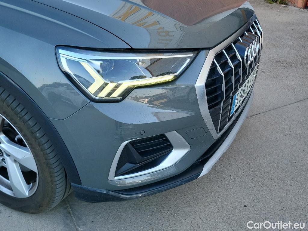  Audi  Q3 AUDI  / 2018 / 5P / todoterreno Advanced 35 TDI 110kW (150CV) #3