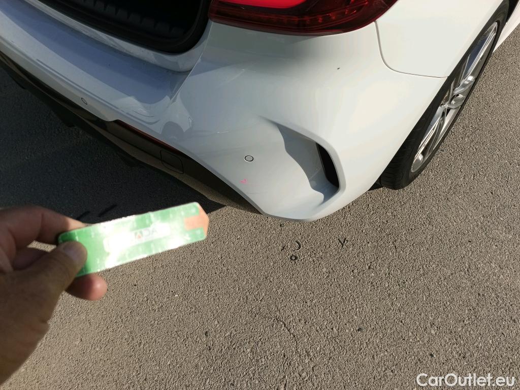  Bmw  Serie 1 BMW  / 2019 / 5P / berlina con portón 118i #15