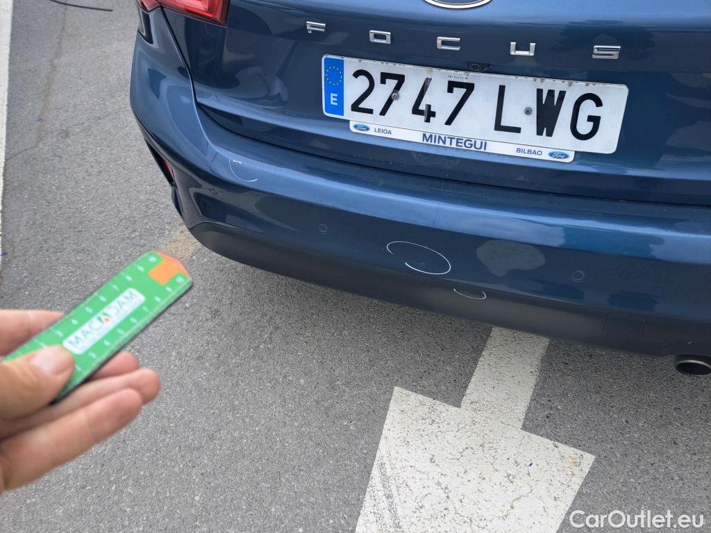  Ford  Focus FORD  / 2018 / 5P / berlina con portón 1.5 Ecoblue 88kW Trend+ #19