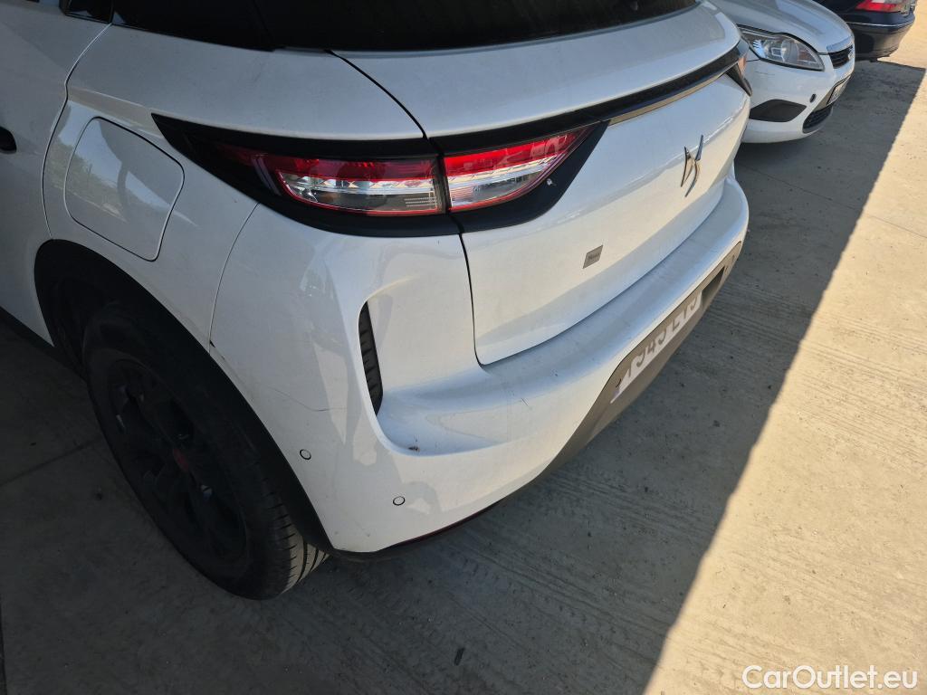 Citroen  DS3 DS DS 3 Crossback / 2018 / 5P / todoterreno PureTech 73 kW Manual PERFORMANCE LINE (AC) #4