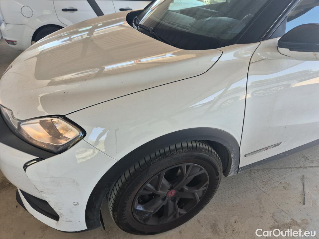  Citroen  DS3 DS DS 3 Crossback / 2018 / 5P / todoterreno PureTech 73 kW Manual PERFORMANCE LINE (AC) #15