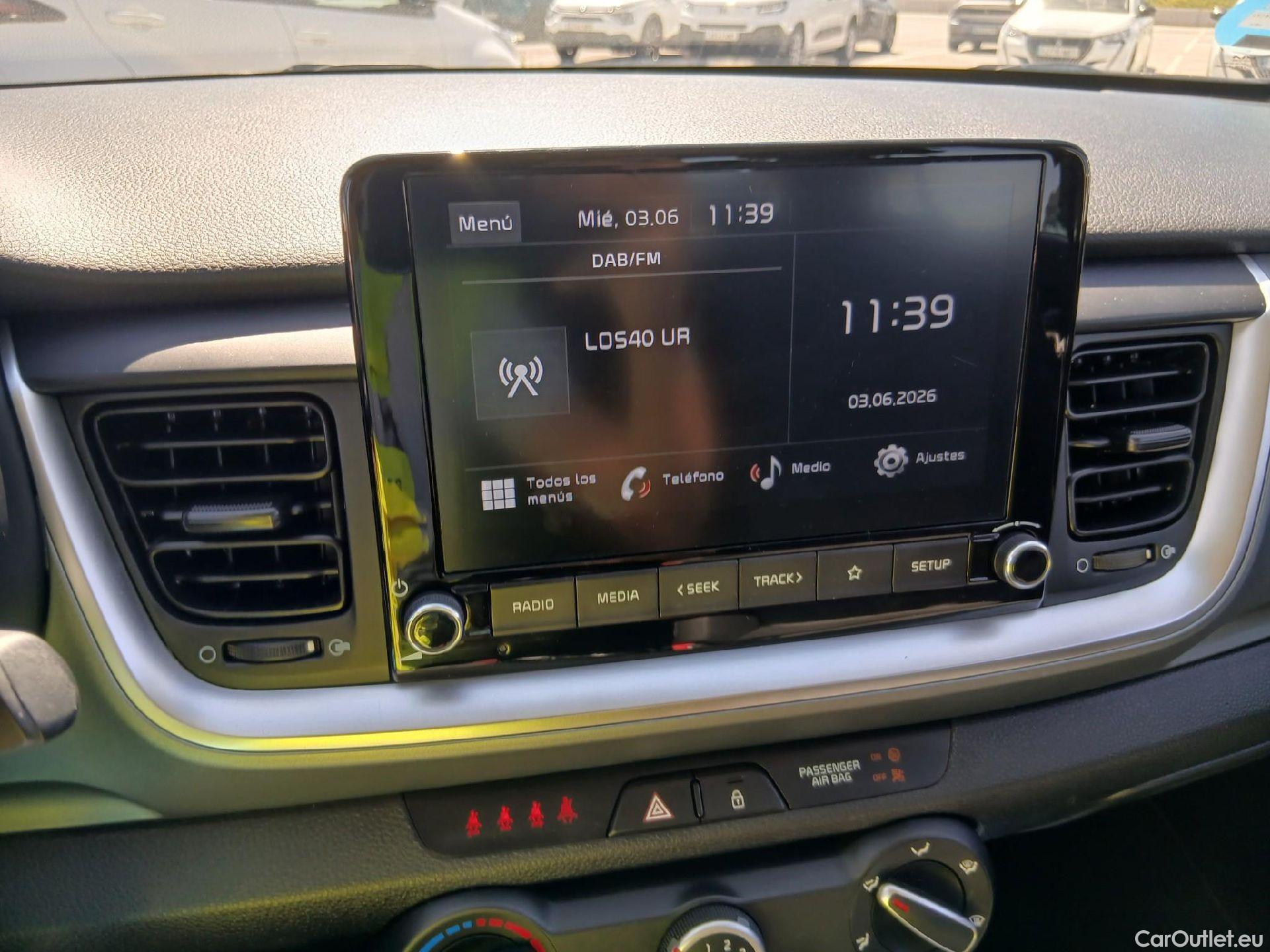  KIA  STONIC KIA  / 2017 / 5P / todoterreno 1.0 T-GDi 74kW (100CV) MHEV iMT Concept #2