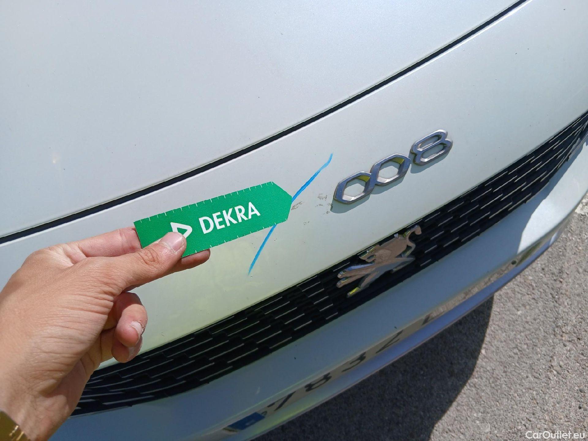  Peugeot  3008 PEUGEOT  / 2020 / 5P / todoterreno 1.2 PureTech 96KW S&S Active Pack EAT8 #11