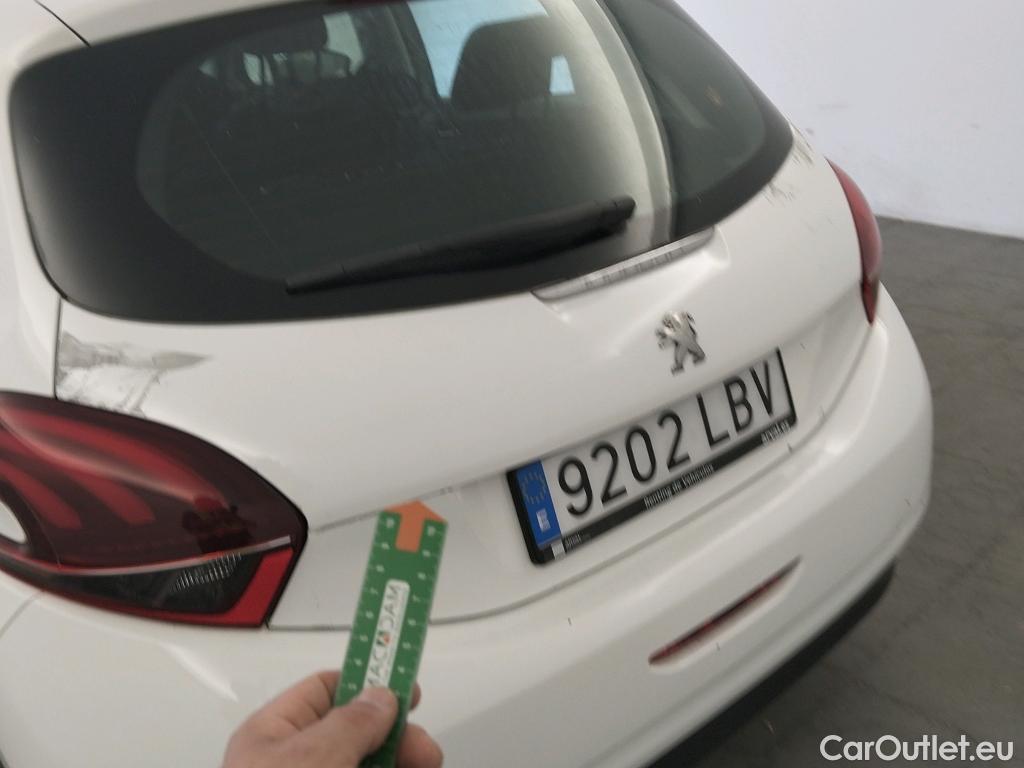  Peugeot  208 PEUGEOT  / 2019 / 5P / berlina con portón BlueHDi 73kW (100CV) Active #7