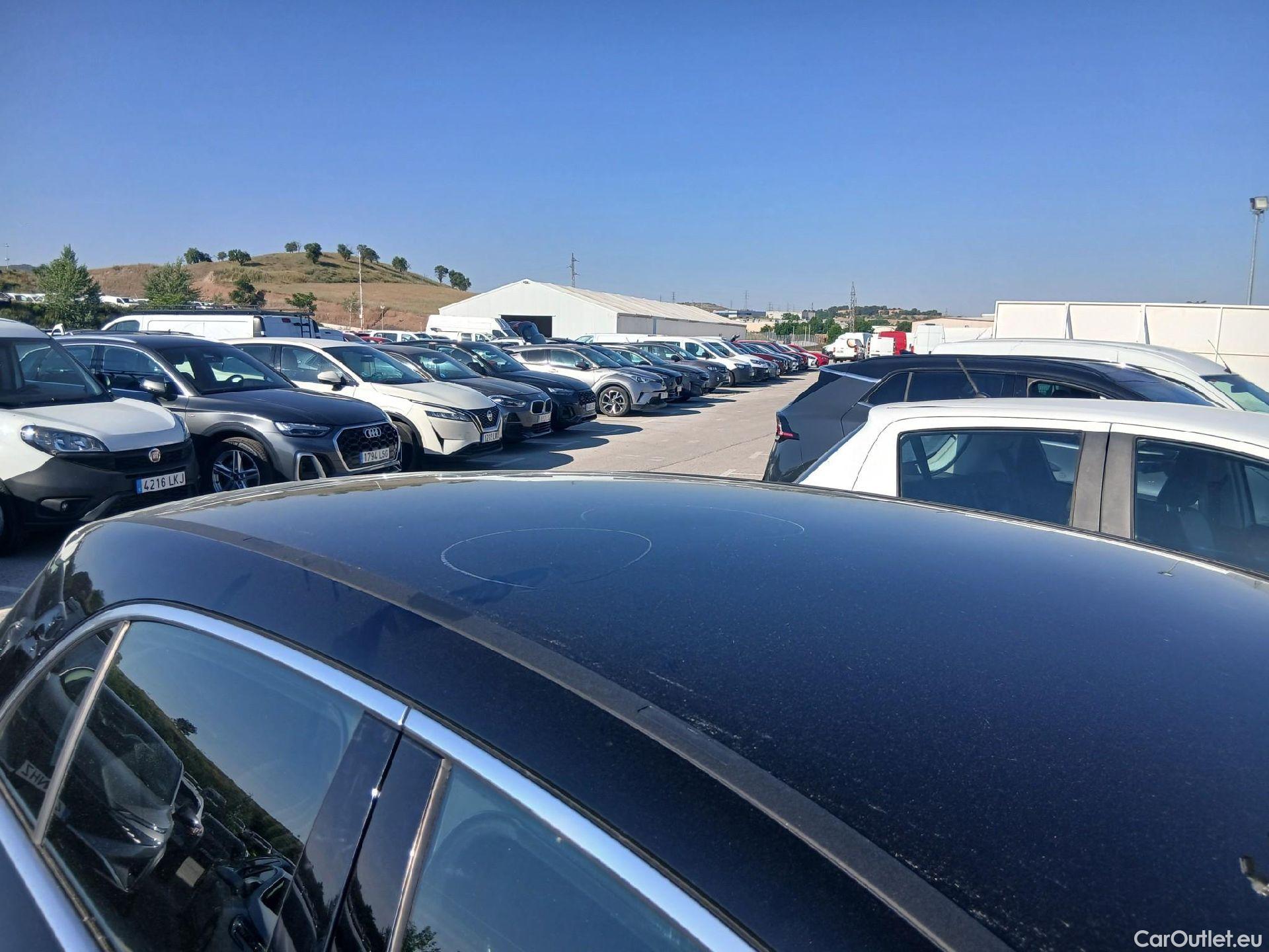  Mercedes  A-Klasse Clase A A 250 e (177.085) 1.3 220CV AT8 6E #10