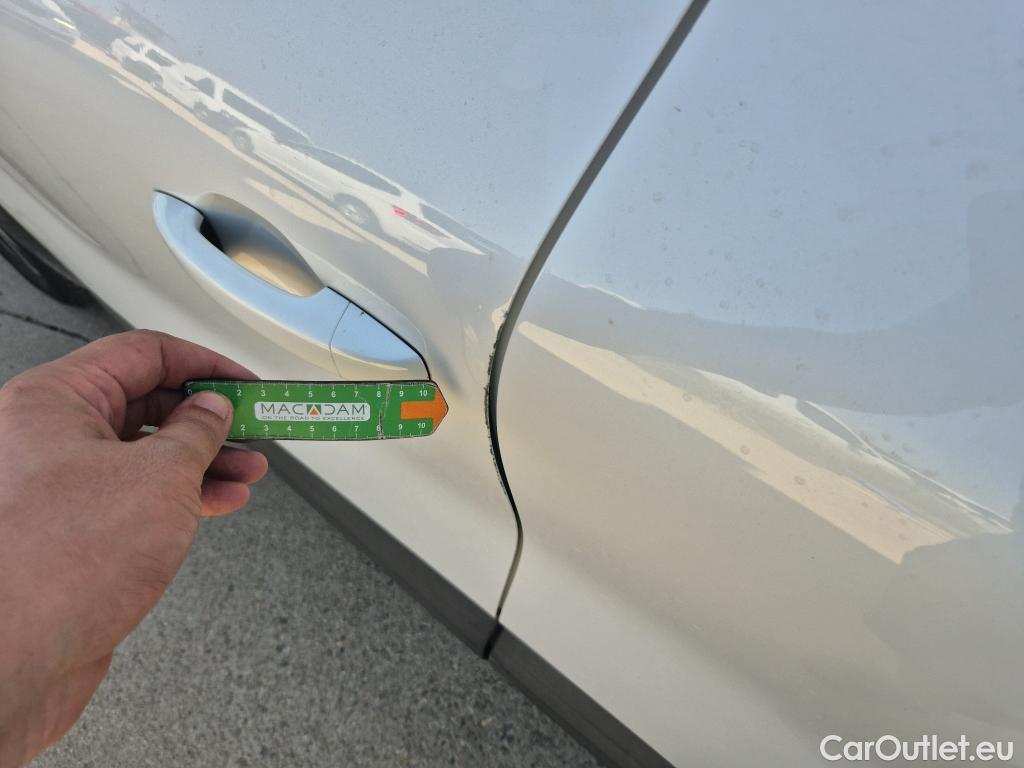  Renault  Captur RENAULT  / 2020 / 5P / todoterreno equilibre TCe 74 kW (100CV) GLP #4