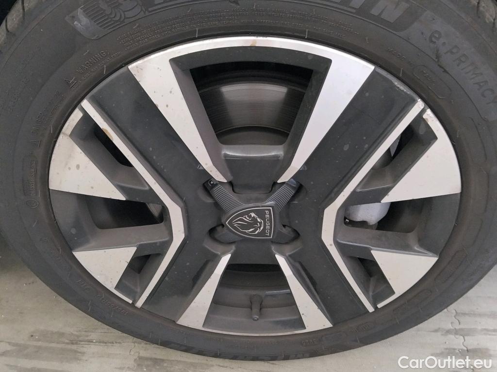 Peugeot  208 Peugeot  Allure 1.2 Puretech 100CV MT6 6E #3