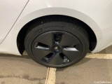  Tesla  Model 3 TESLA  Langstreckenbatt. Allradantrieb Dual Motor 4d 366kW #40