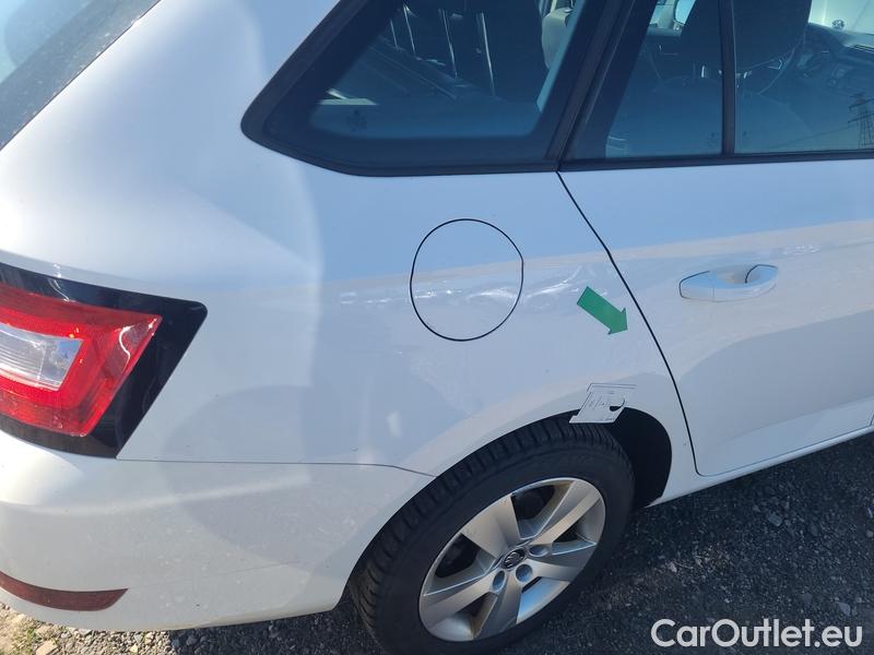  Skoda  Fabia  Combi (2015)  Com 1.0TSI 81 Ambition #16