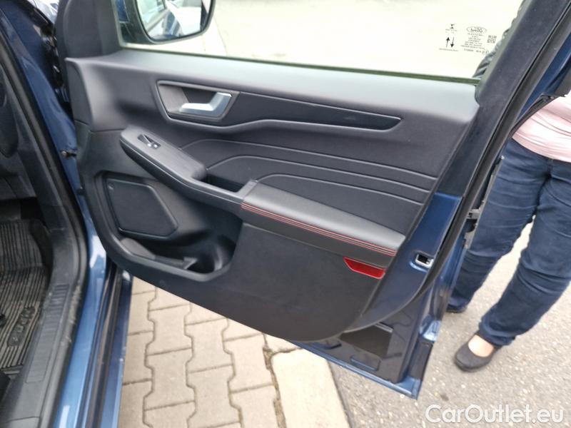  Ford  Kuga  (2019)  2.5DT HEV ST-Line AT 5d #32