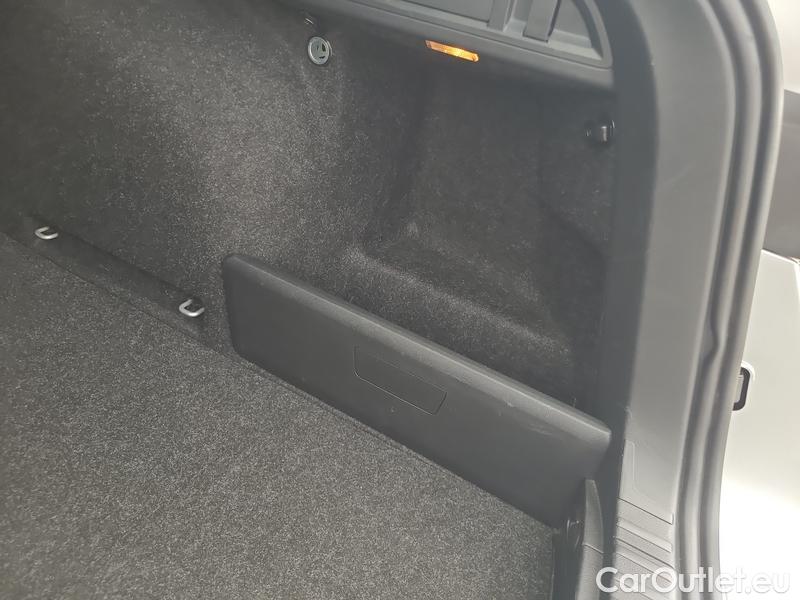  Skoda  Octavia  Combi (NX3)(2020) Oct.Com.1.0 e-TEC 81 Ambit.AT #10