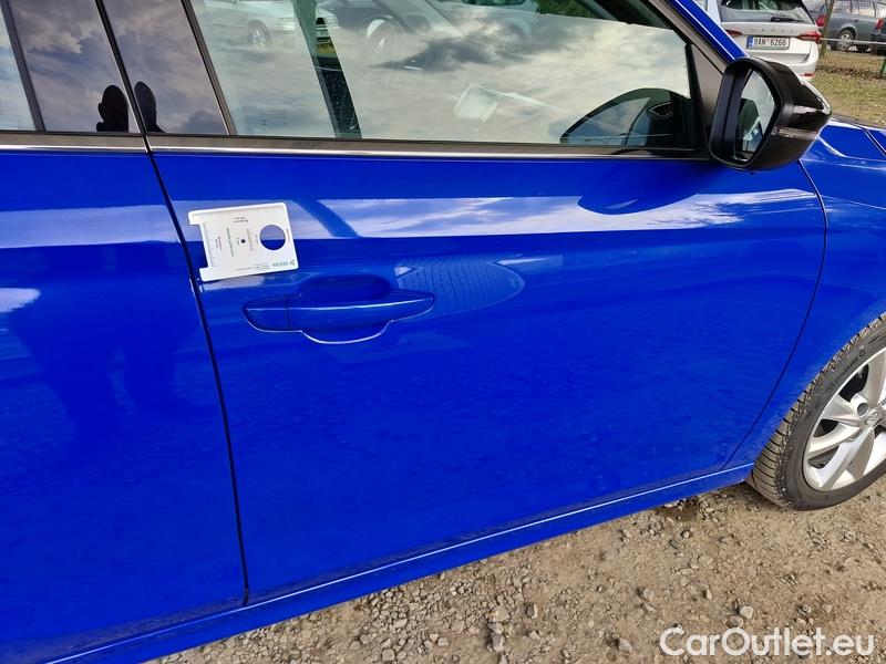  Opel  Corsa  F (2019)  1.2T 100 Elegance 5d #14