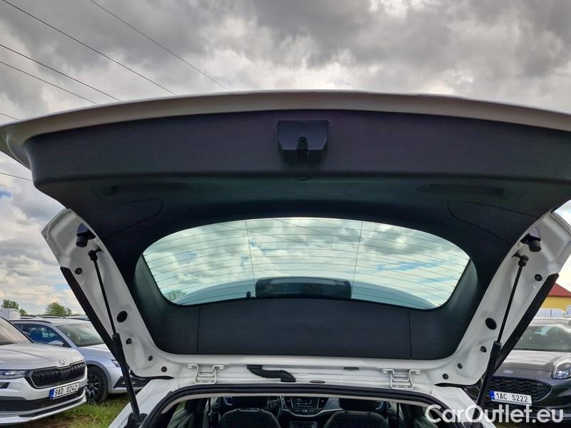  Opel  Astra  K Sports Tourer (2015) ST 1.5CDTi 77 Edition 5d #19
