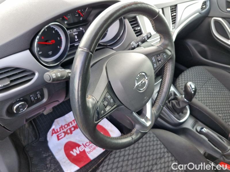  Opel  Astra  K Sports Tourer (2015) ST 1.5CDTi 77 Edition 5d #11