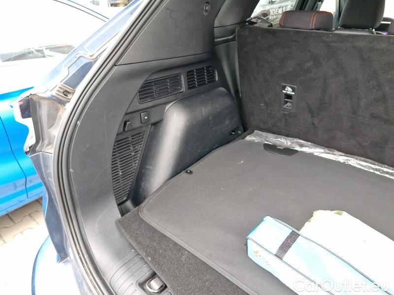  Ford  Kuga  (2019)  2.5DT HEV ST-Line AT 5d #22