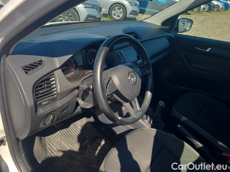  Skoda  Fabia  Combi (2015)  Com 1.0TSI 81 Ambition #34