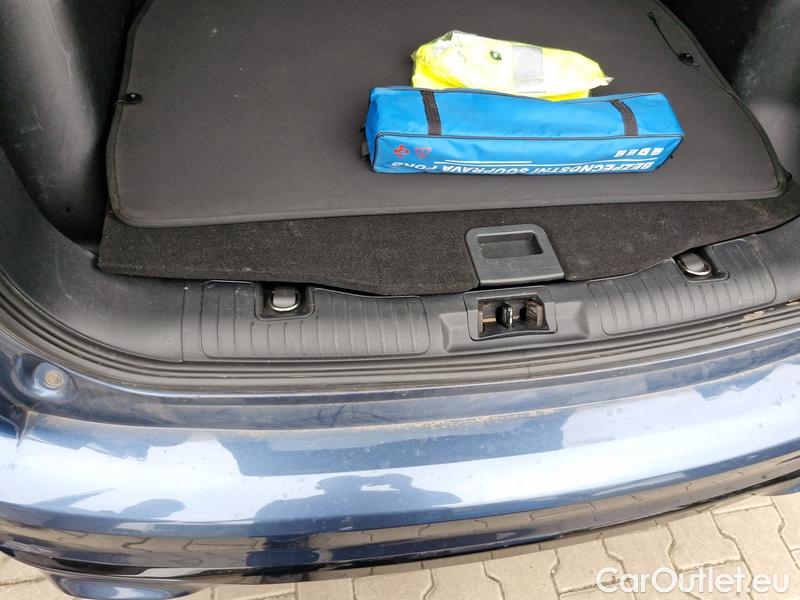  Ford  Kuga  (2019)  2.5DT HEV ST-Line AT 5d #20